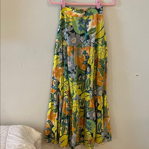 Sky to Moon Women’s skirt and top set Size S - Picture 3 of 10